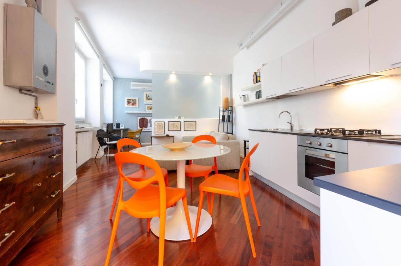 Easy Central Loft - Monza Bagian luar foto